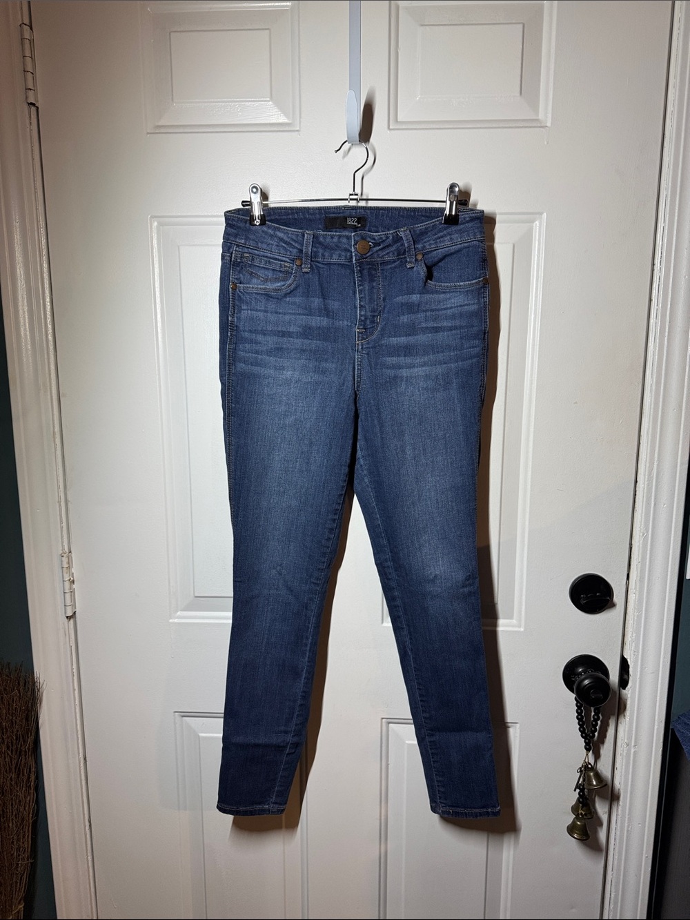 1822 Denim Medium Blue Skinny Jeans